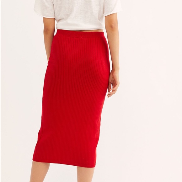 SKYLINE MIDI SKIRT - Picture 2 of 3